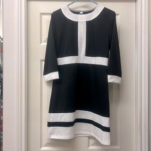 New women midi dress Simple and elegant black and white S